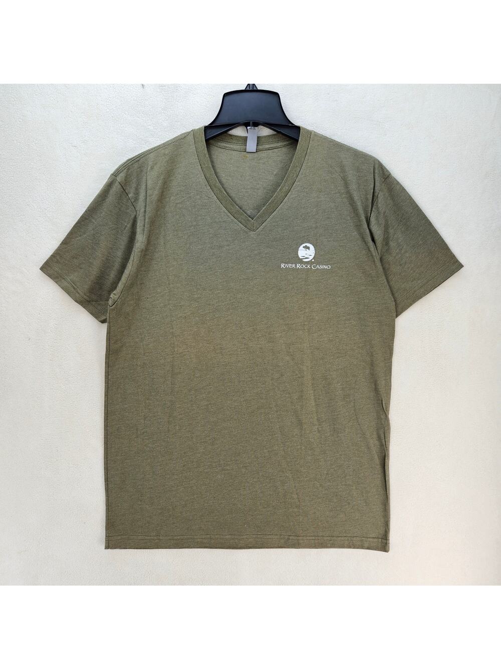 LOT OF 2 - RIVER ROCK CASINO USA FLAG TSHIRT MEN'S GREEN V NECK
